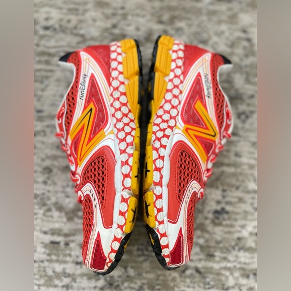 NEW Run Disney x New Balance Minnie Mouse Sneakers Womens Size 11 Red RARE - Picture 10 of 13